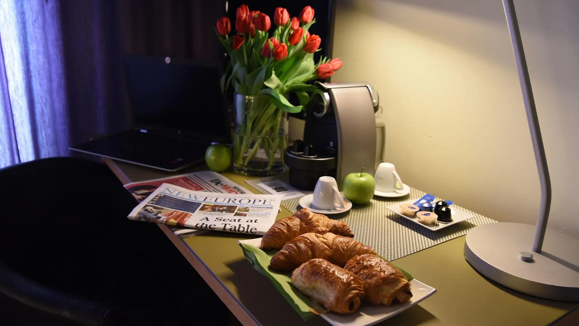 Hotel 322 Lambermont Brussels Schaerbeek 3*,
