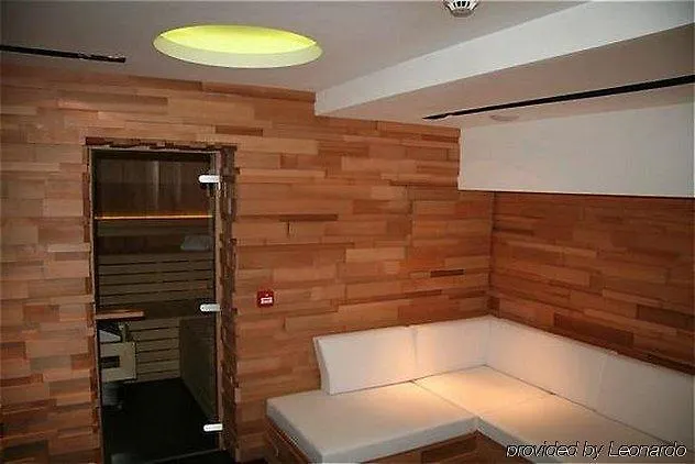 Hotel 322 Lambermont Brussels Schaerbeek