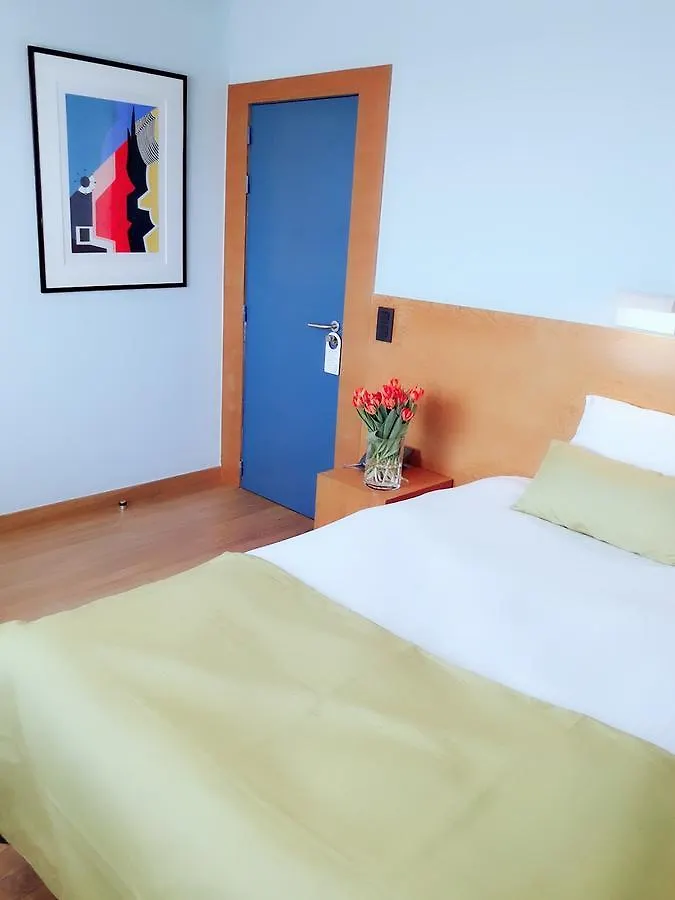 Hotel 322 Lambermont Brussels Schaerbeek