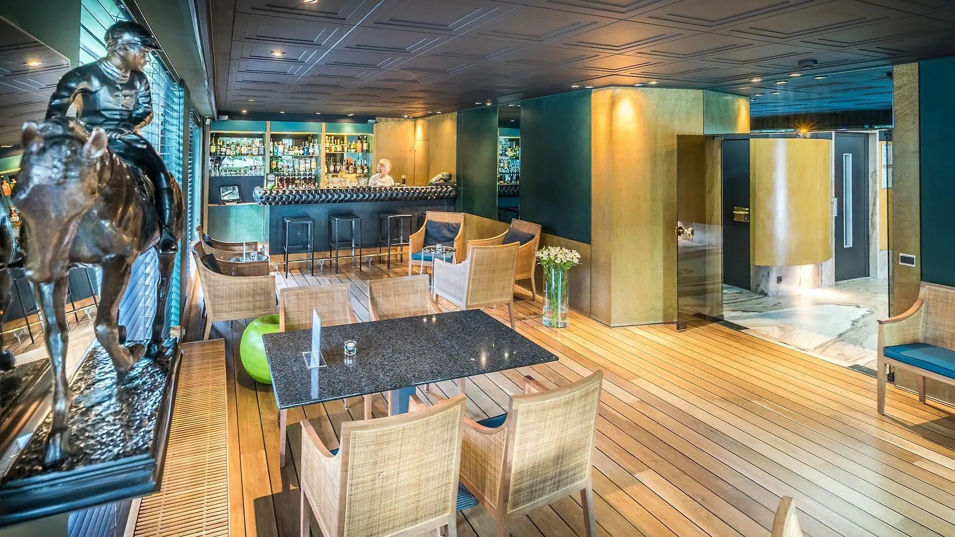 Hotel 322 Lambermont Brussels Schaerbeek