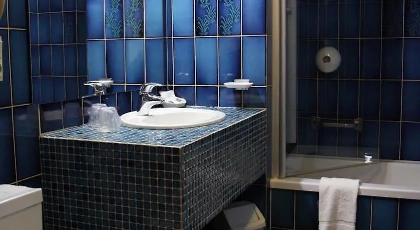 Hotel 322 Lambermont Brussels Schaerbeek