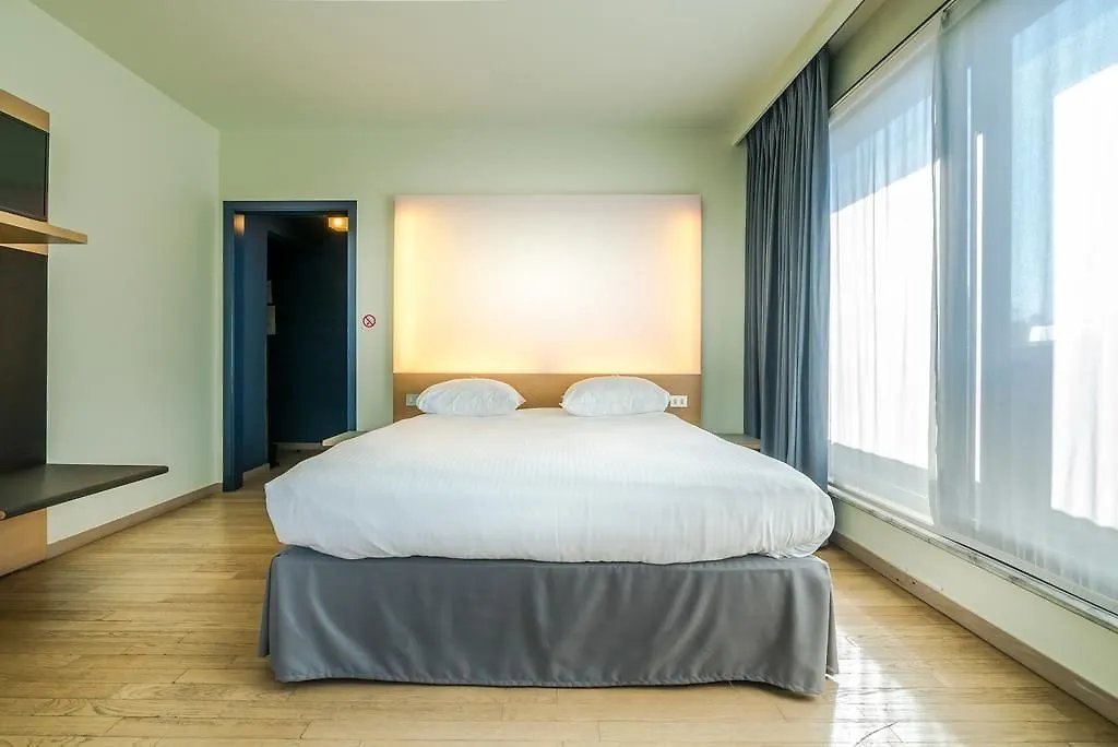 Hotel 322 Lambermont Brussels Schaerbeek