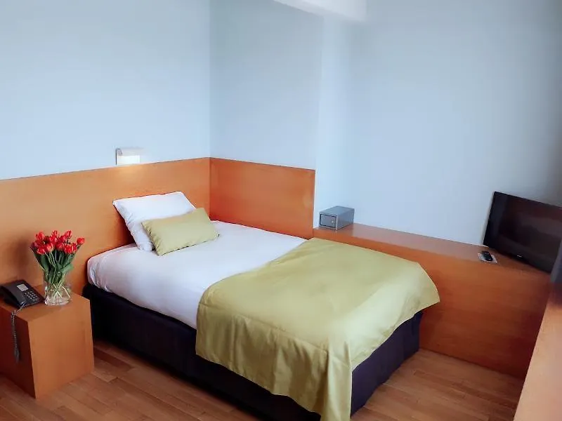 Hotel 322 Lambermont Brussels Schaerbeek